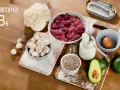 Ingredienti ricchi di vitamina B5: fegato, funghi, cavolfiore, uovo, avocado, sgombro, semi di girasole e yogurt.